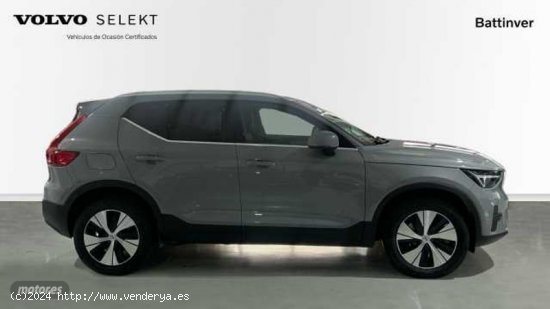 Volvo XC40 1.5 T4 PHEV RECHARGE CORE DCT 211 5P de 2023 con 22.715 Km por 41.900 EUR. en Madrid