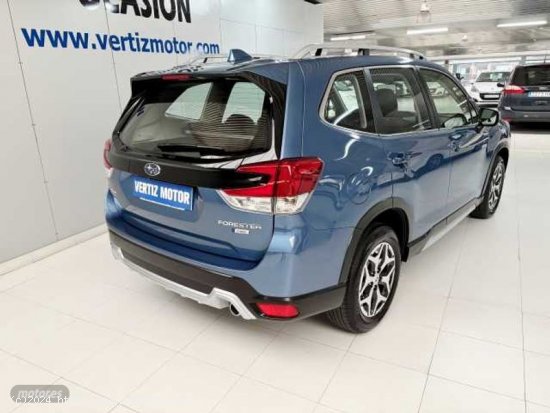 Subaru Forester 2.0i Hybrid Sport Plus CVT de 2023 con 29.000 Km por 32.900 EUR. en Guipuzcoa