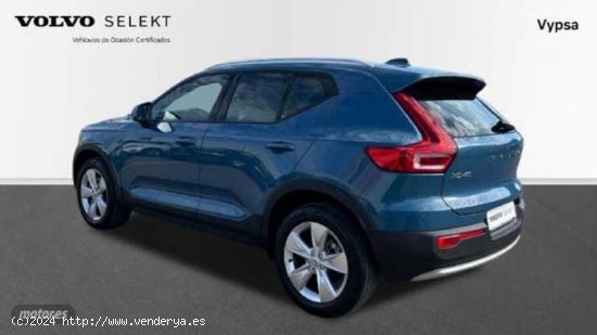 Volvo XC40 2.0 B3 CORE AUTO 163 5P de 2024 con 17.366 Km por 32.500 EUR. en Malaga