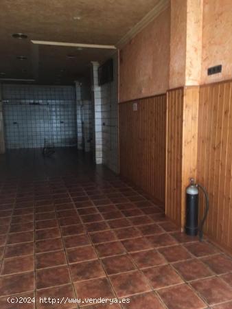 LOCAL COMERCIAL CON EXCELENTE UBICACION!!! - ALICANTE