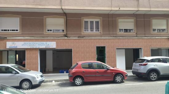 LOCAL COMERCIAL EN  ZONA CARRUS - ALICANTE