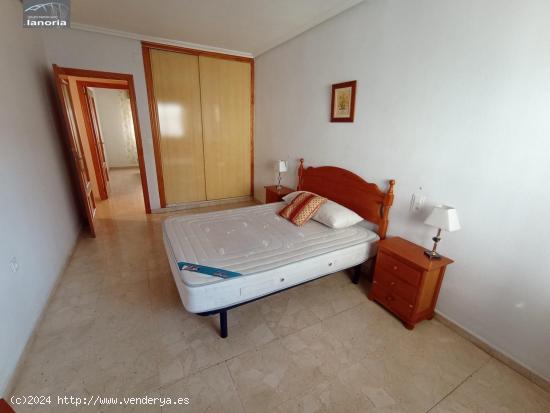 Grupo La Noria ALQUILA APARTAMENTO DE 2 DORMITORIOS, CON PATIO. ZONA CENTRO. - ALBACETE