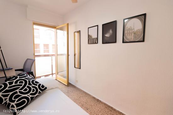 **HABITACIÓN EN PISO COMPARTIDO** #H2 - ALICANTE