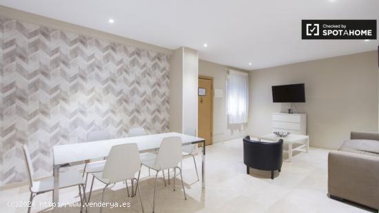 Excelente apartamento de 1 dormitorio en alquiler cerca de El Rastro en Centro - MADRID