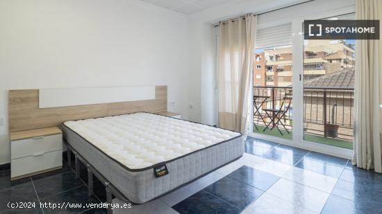 Habitación en piso compartido en Port de Sagunt - VALENCIA