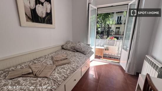 Apartamento de 3 habitaciones en alquiler en Madrid - MADRID