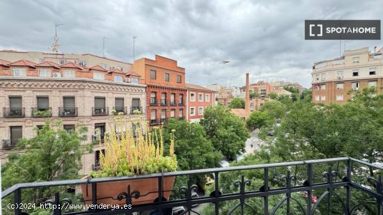 Apartamento de 2 dormitorios en alquiler en Retiro - MADRID