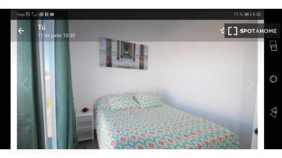 Apartamento completo de 2 dormitorios en Andalucía - CADIZ