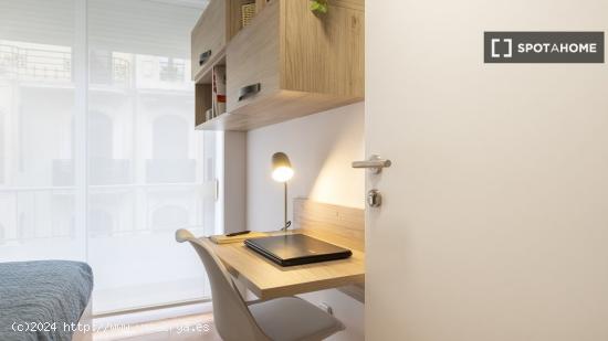 Habitación en piso compartido en valència - VALENCIA