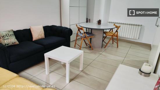 Apartamento estudio en alquiler en Sabadell - BARCELONA