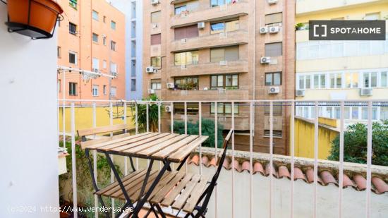 Piso en alquiler de 2 habitaciones en Moncloa - Aravaca - MADRID