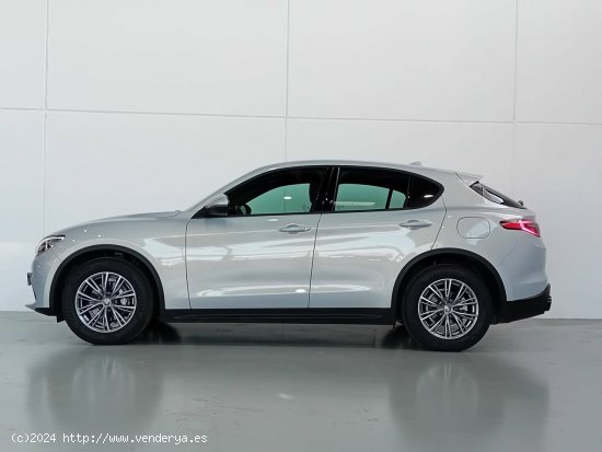 Alfa Romeo Stelvio  2.2 Diesel 118kW (160cv)  RWD SUPER - 