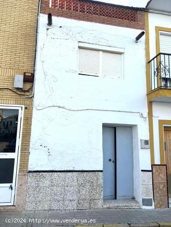  VIVIENDA PARA REFORMAR  EN EL CENTRO DE GUILLENA, SEVILLA. - SEVILLA 