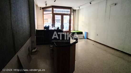 Local comercial en alquiler en avda. Daniel Gil - VALENCIA