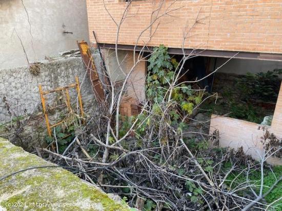 CASA BANCO VENDE   TERRENO EN NAVALMORAL DE LA MATA. - CACERES