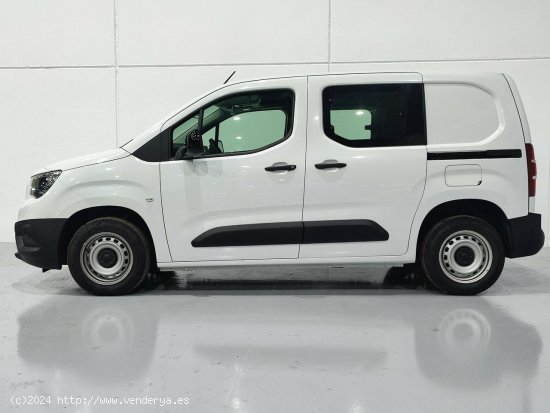 Opel Combo  Cargo L 650kg Diesel 1.5 100HP S&S MT E6 - - 