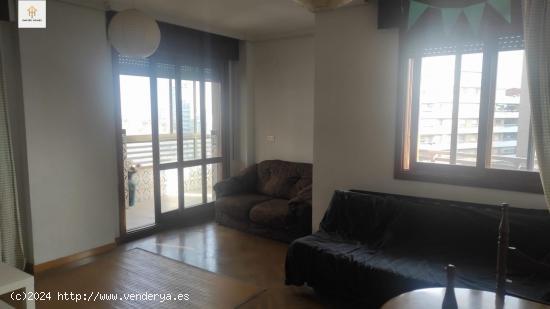 SE VENDE PISO EN ZONA CENTRO - CACERES