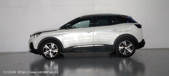 Peugeot 3008  225 e-EAT8 Allure - 