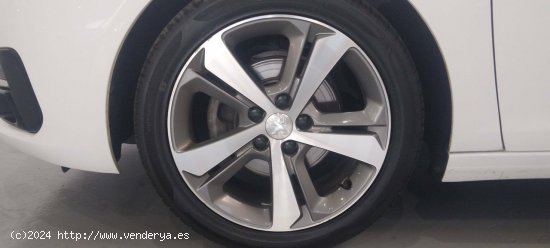 Peugeot 308  SW  BlueHDI 130 S&S 6 Vel. MAN Allure - 