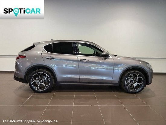 Alfa Romeo Stelvio  2.0 Gasolina 206kW (280CV)  AWD Executive - 