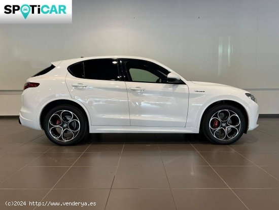 Alfa Romeo Stelvio  2.2 Diésel 154kW (210CV)  Q4 Veloce - 