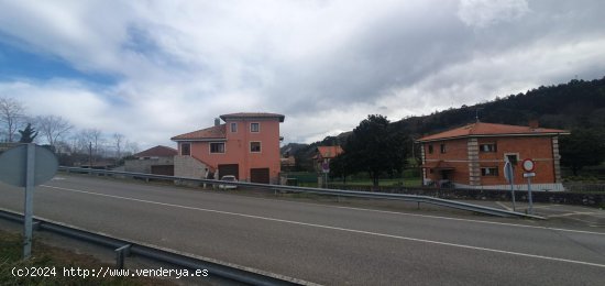 Finca en venta en Llanera (Asturias)