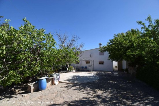 Casa en venta en Loja (Granada)