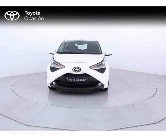 Toyota Aygo 1.0 70 x-play - Zaragoza