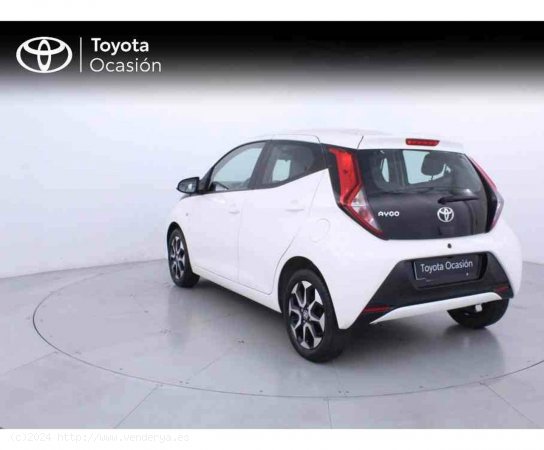 Toyota Aygo 1.0 70 x-play - Zaragoza