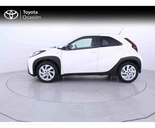 Toyota Aygo X Cross 1.0 VVT-I 72CV Play - Zaragoza