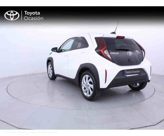 Toyota Aygo X Cross 1.0 VVT-I 72CV Play - Zaragoza