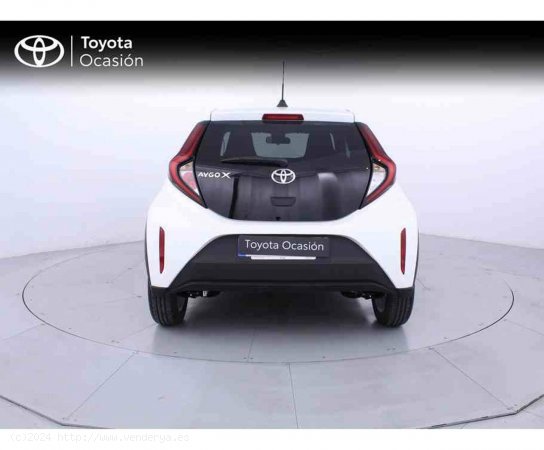 Toyota Aygo X Cross 1.0 VVT-I 72CV Play - Zaragoza