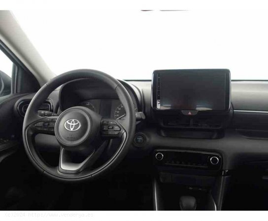 Toyota Yaris 1.5 120H Active Plus - Zaragoza