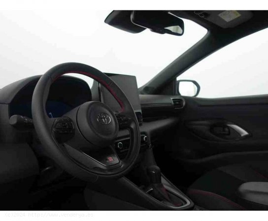 Toyota Yaris 1.5 130H GR Sport Plus - Zaragoza