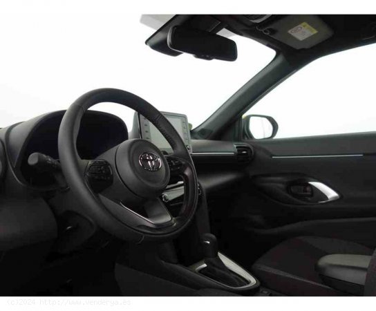 Toyota Yaris Cross 1.5 120H Active Tech - Zaragoza