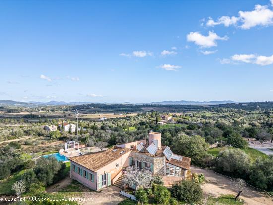 FINCA RÚSTICA EN MONTUIRI CON PISCINA Y ETV - BALEARES