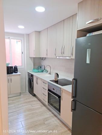 HABITACIÓN GRANDE EN ALQUILER.DE PISO COMPARTIDO! - VALENCIA