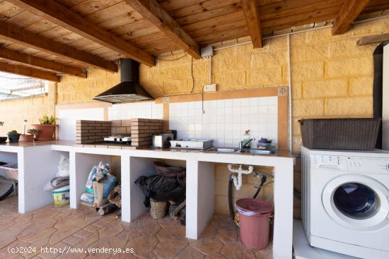 Parcela y casa de ensueño en Albolote (Granada)🏡 - GRANADA