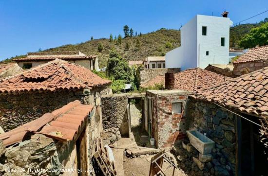 !Encantadora Casa Histórica para reformar en CIGUERGUE, GUIA DE ISORA! - SANTA CRUZ DE TENERIFE