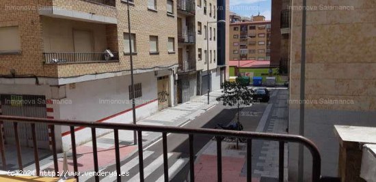 Salamanca ( Los Ovalle - Corte Inglés ); 4d, 2wc. SS.CC 950€ - Salamanca