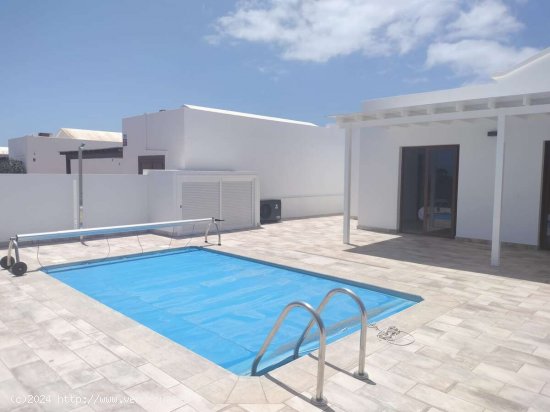 Villa en Venta en Playa Blanca - Yaiza