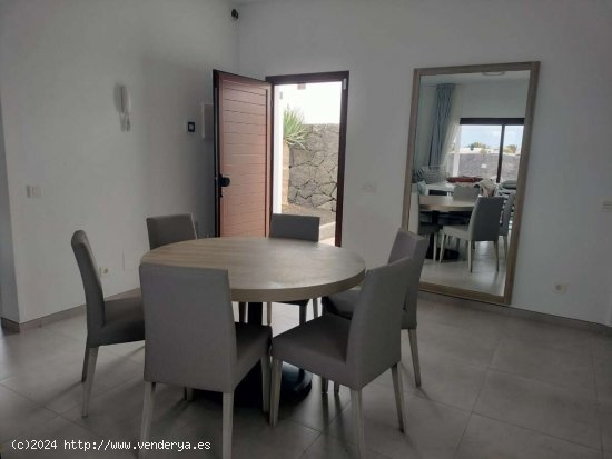 Villa en Venta en Playa Blanca - Yaiza