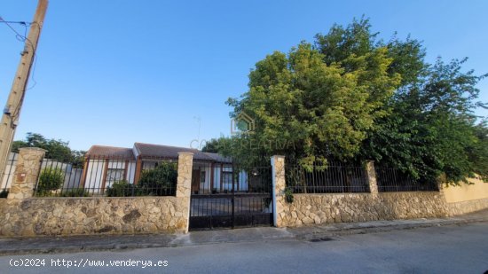 Casa-Chalet en Venta en Villar De Cañas Cuenca