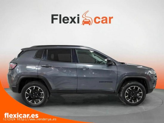 Jeep Compass 4Xe 1.3 PHEV 177kW Trailhawk AT AWD - Viladecans