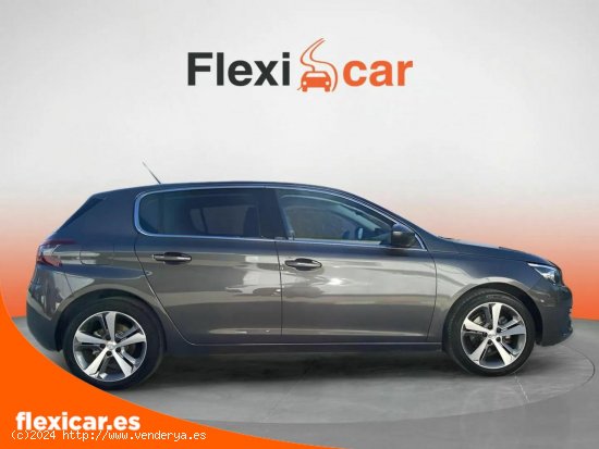 Peugeot 308 5p Allure 1.2 PureTech 96KW (130CV) S&S - Orihuela