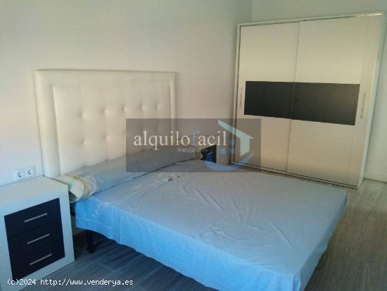  SE ALQUILA PISO / 3 DORMITORIOS/ PEREZ PASTOR/ 750 € 