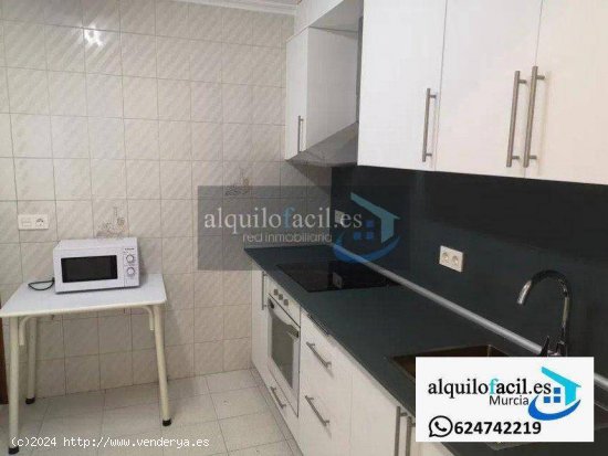 Alquilofacil-murcia alquila este estupendo piso en la zona de san lorenzo en 1100€