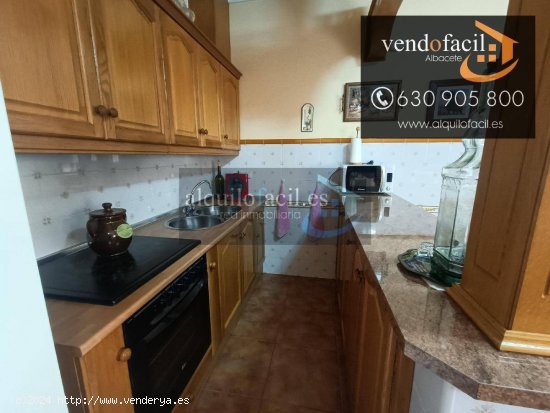 SE VENDE CASA EN LA RODA DE 148 METROS CON PATIO DE 40 METROS POR 89000€