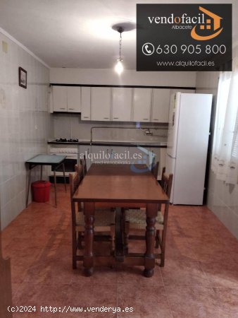 SE VENDE CASA EN POZOHONDO DE 3 HABITACIONES POR 36000€