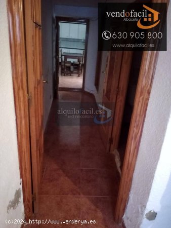 SE VENDE CASA EN POZOHONDO DE 3 HABITACIONES POR 36000€